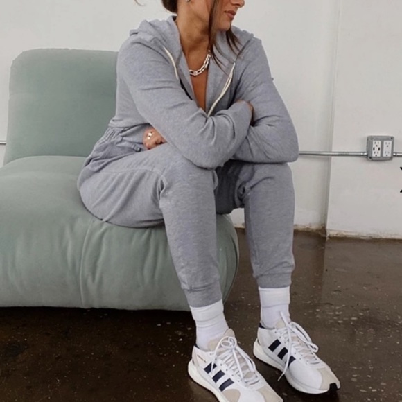 WeWoreWhat Leisure Hooded Sweatsuit - Picture 11 of 14
